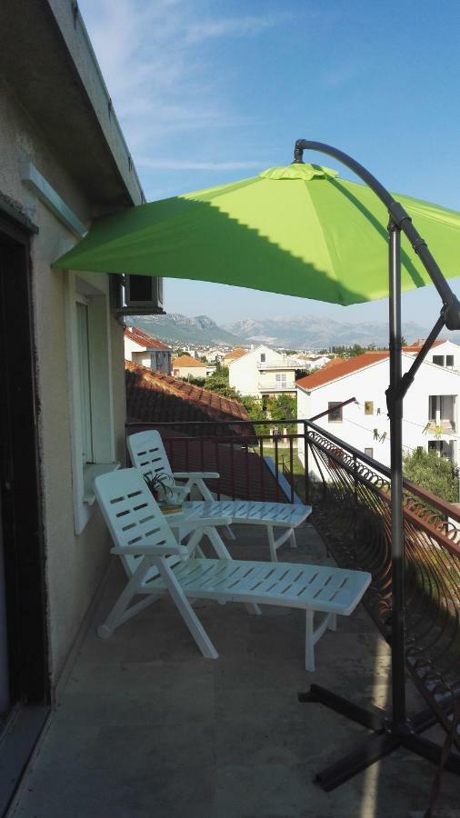 Apartmani Ljubica Kaštela Extérieur photo