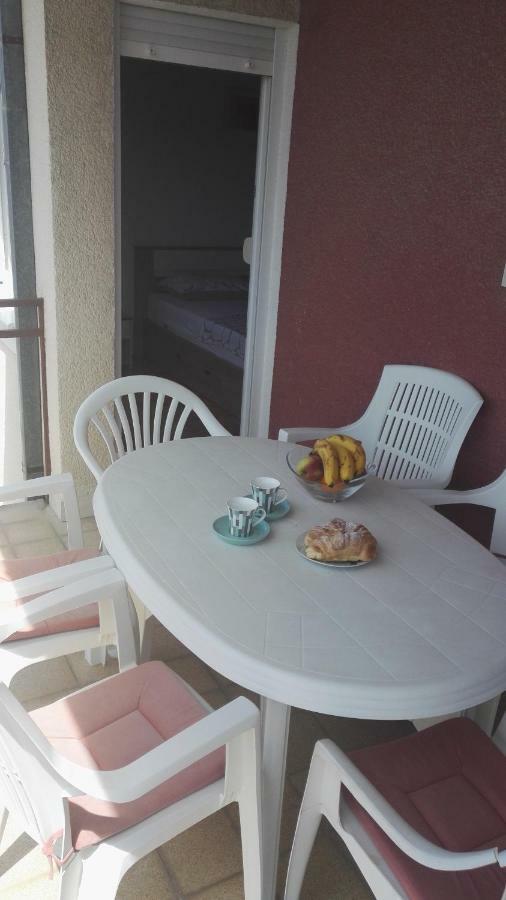 Apartmani Ljubica Kaštela Extérieur photo