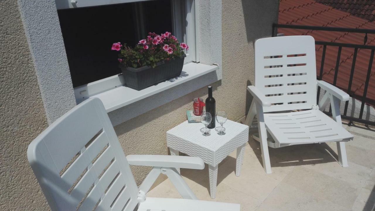 Apartmani Ljubica Kaštela Extérieur photo