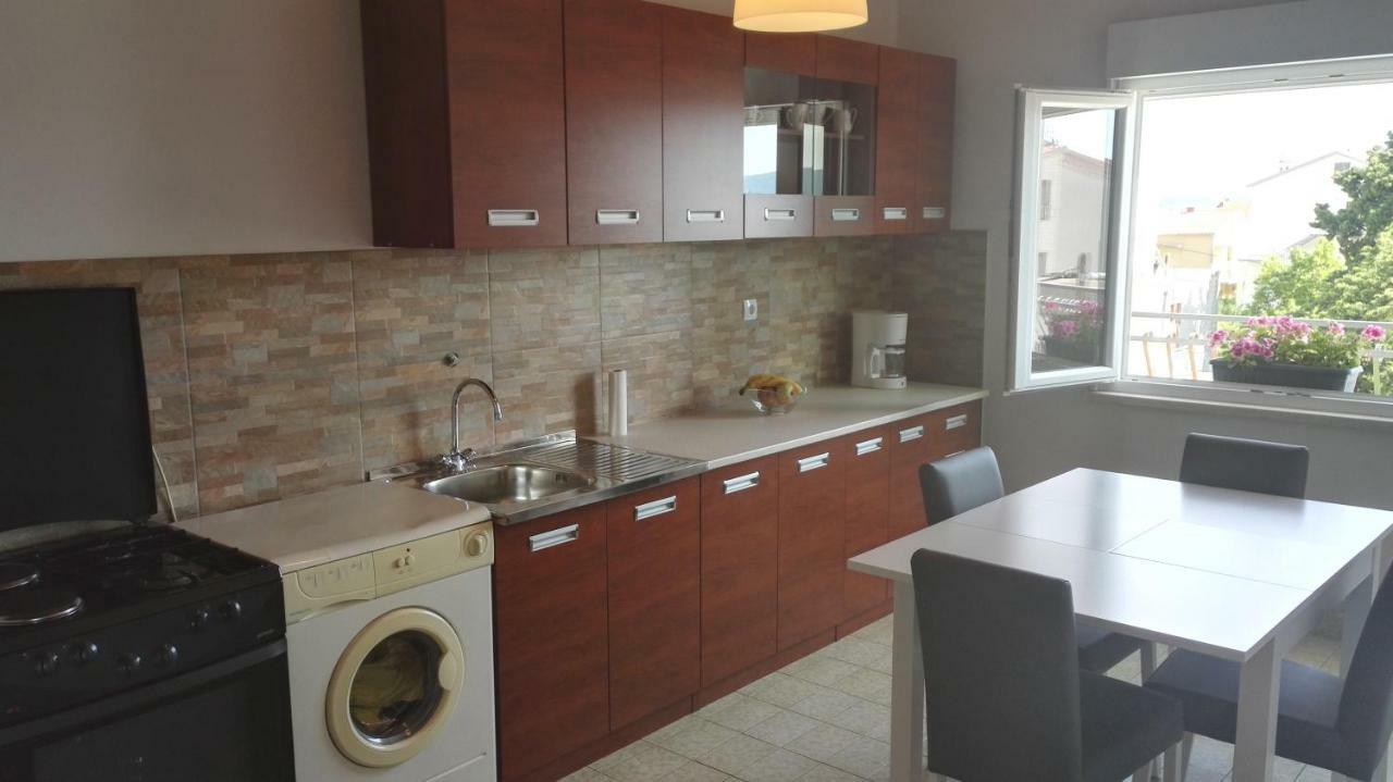 Apartmani Ljubica Kaštela Extérieur photo